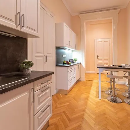 City Hotel Matyas Budapest Room photo